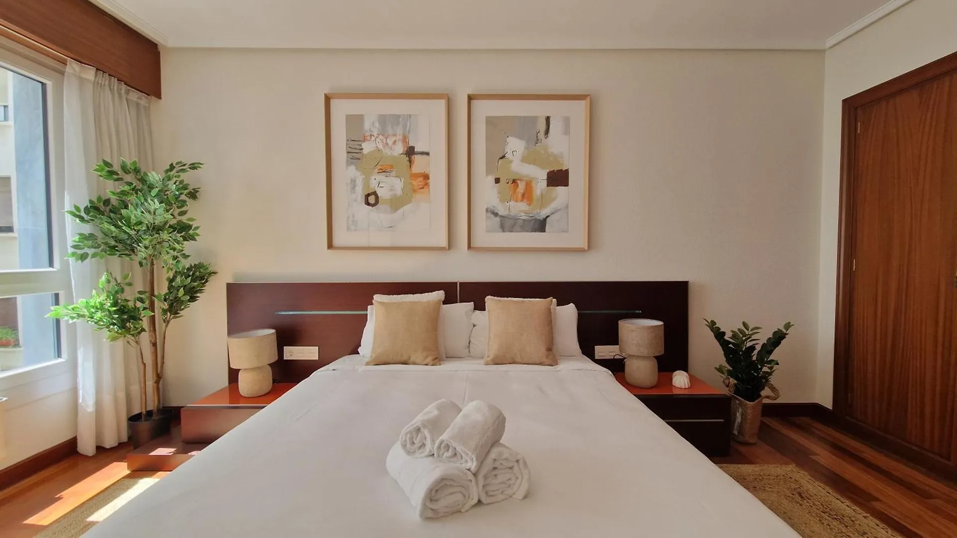 Vistas Mar Y Puerto Plentzia - 200M2 Y Parking Apartman